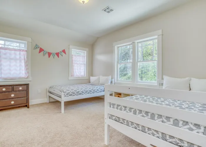 Pacific Way Cottage - Meredith Lodging