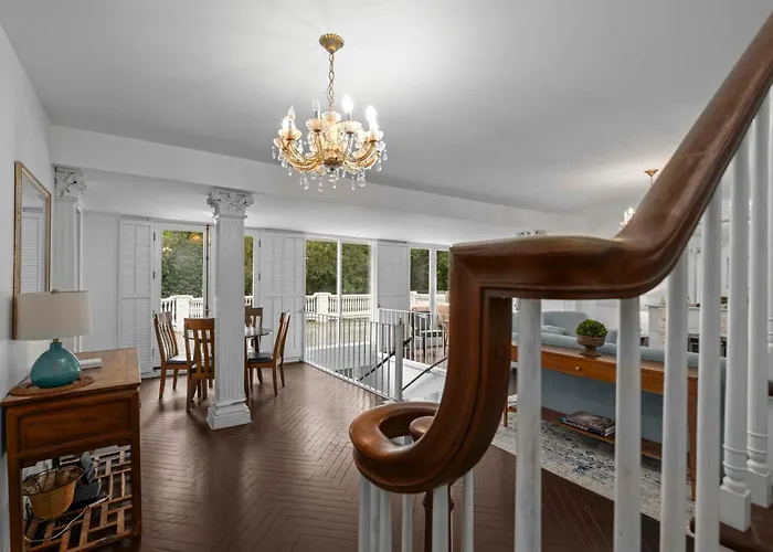 Pacific Way Villa